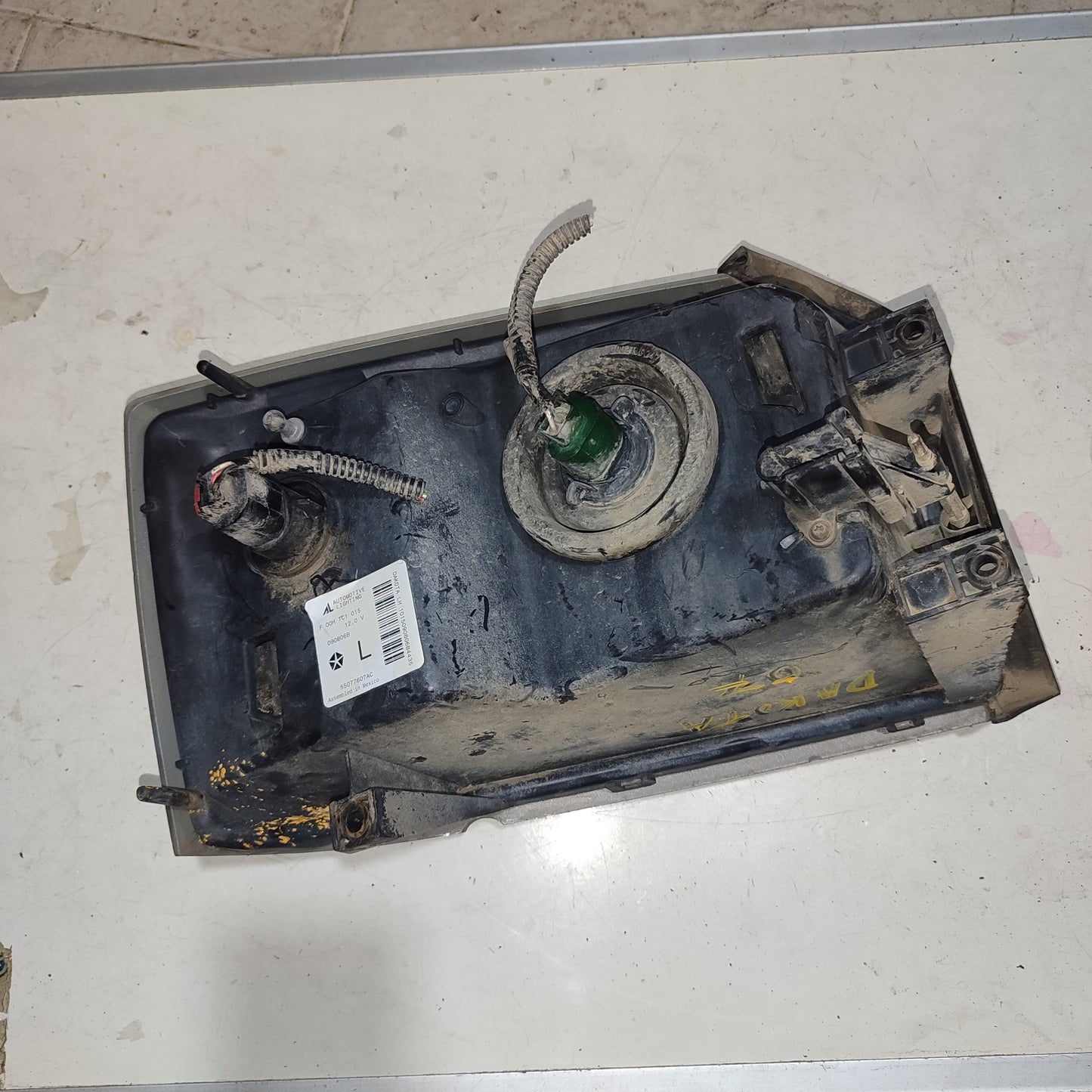 Faro Delantero Dodge Dakota 2007 2010