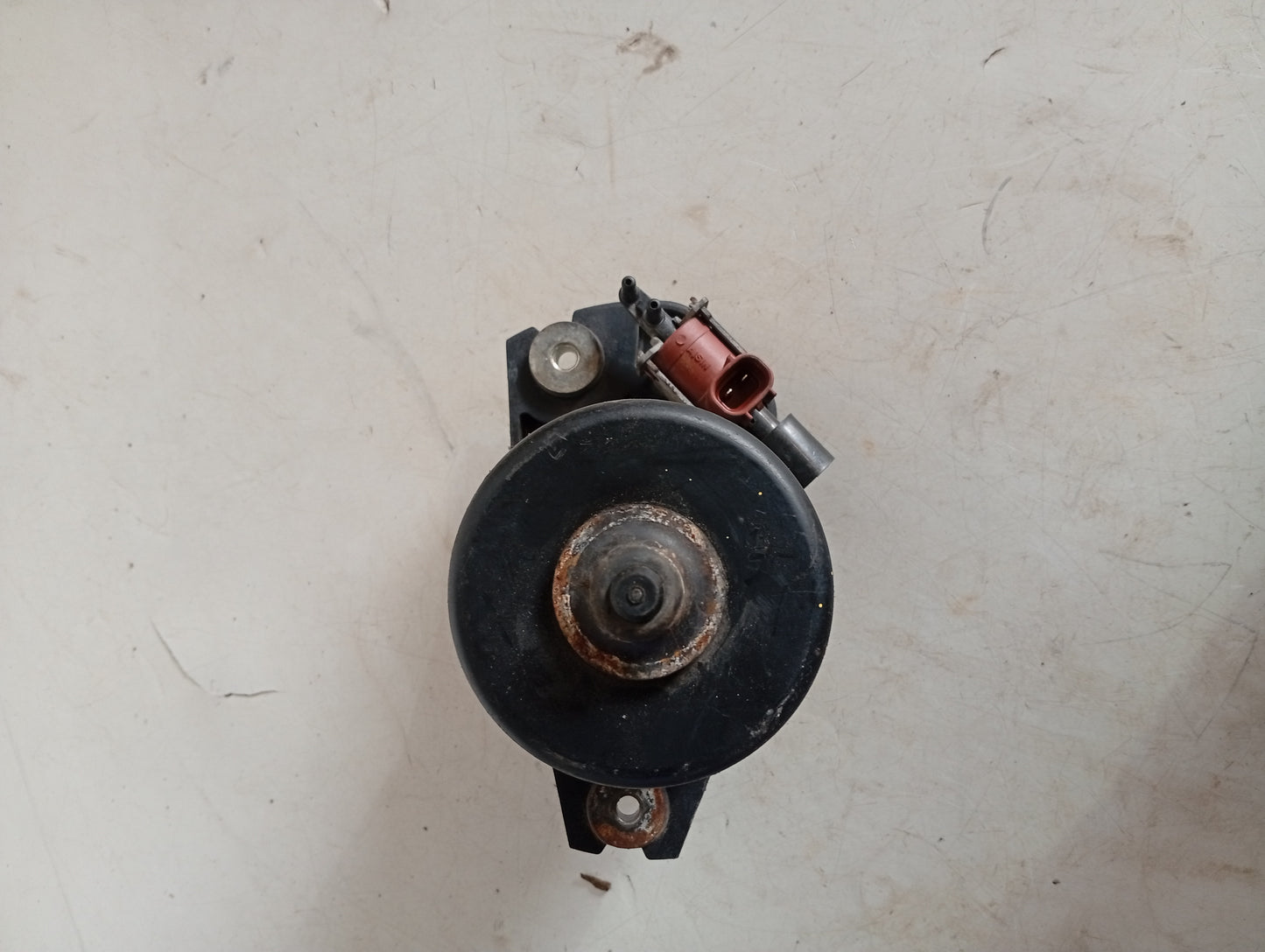 Canister Gas Suzuki Chevrolet Grand Vitara 2001 2008
