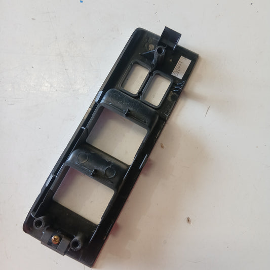 Embellecedor Mando Vidrio Nissan Pathfinder Frontier 2005 2010