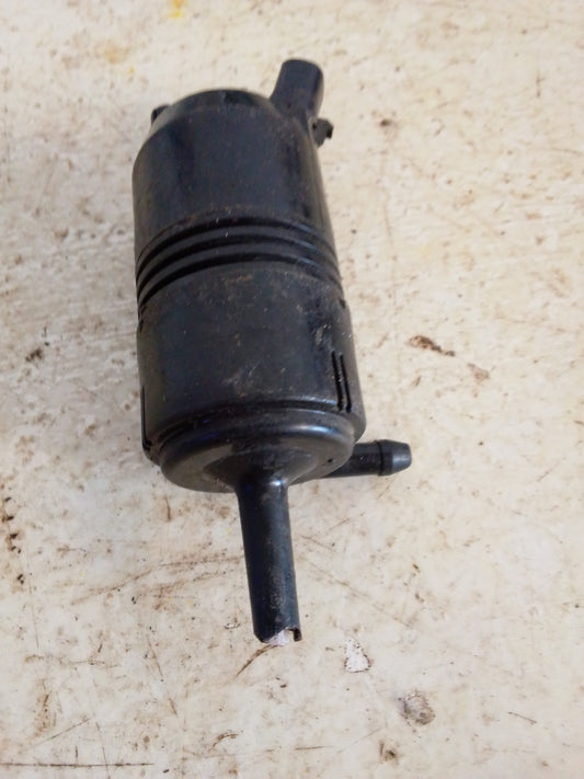 Bomba Limpia Parabrisas Chevrolet Silverado Trailblazer