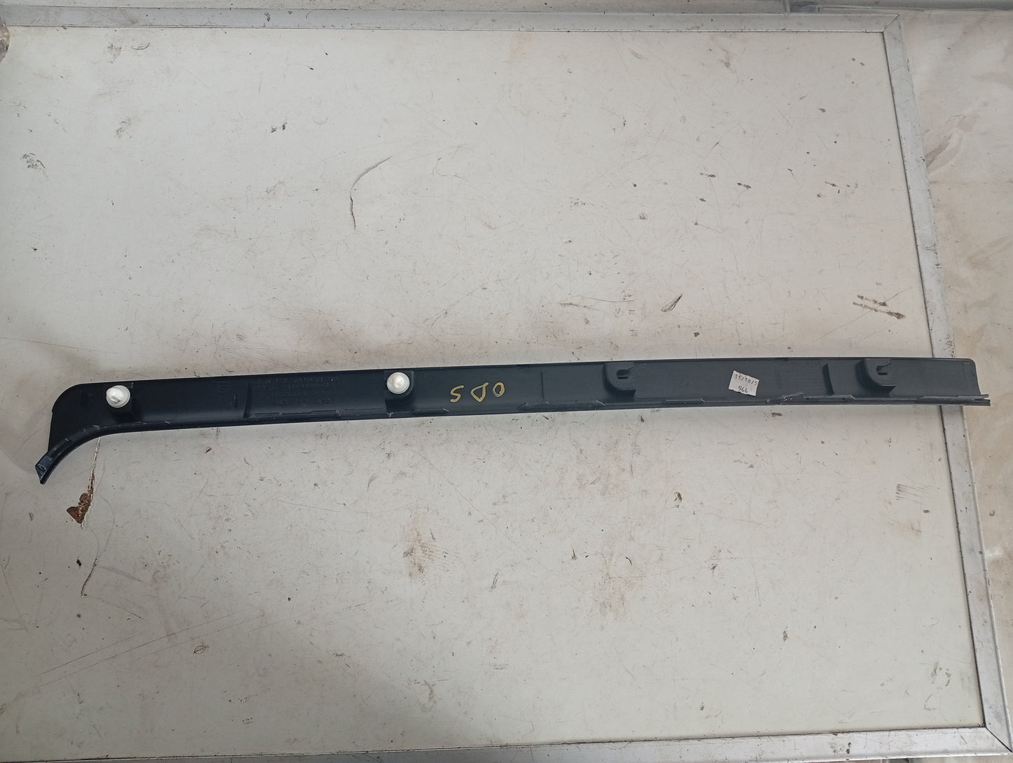 Moldura Superior Puerta Trasera Honda Odyssey 2005