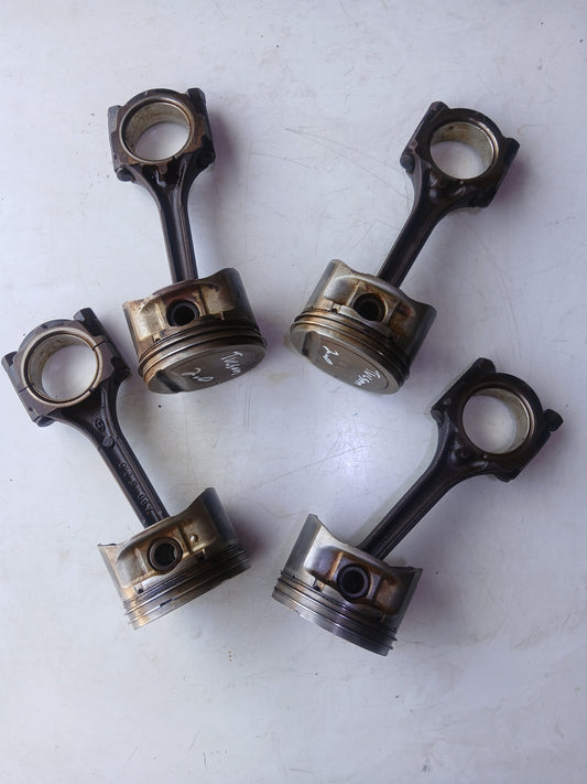 Juego Pistones Hyundai Tucson Elantra Sportage 2.0