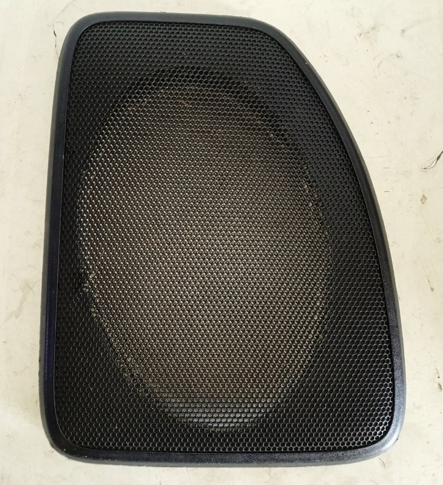 Tapa Corneta Trasera Toyota Yaris 2006 2011