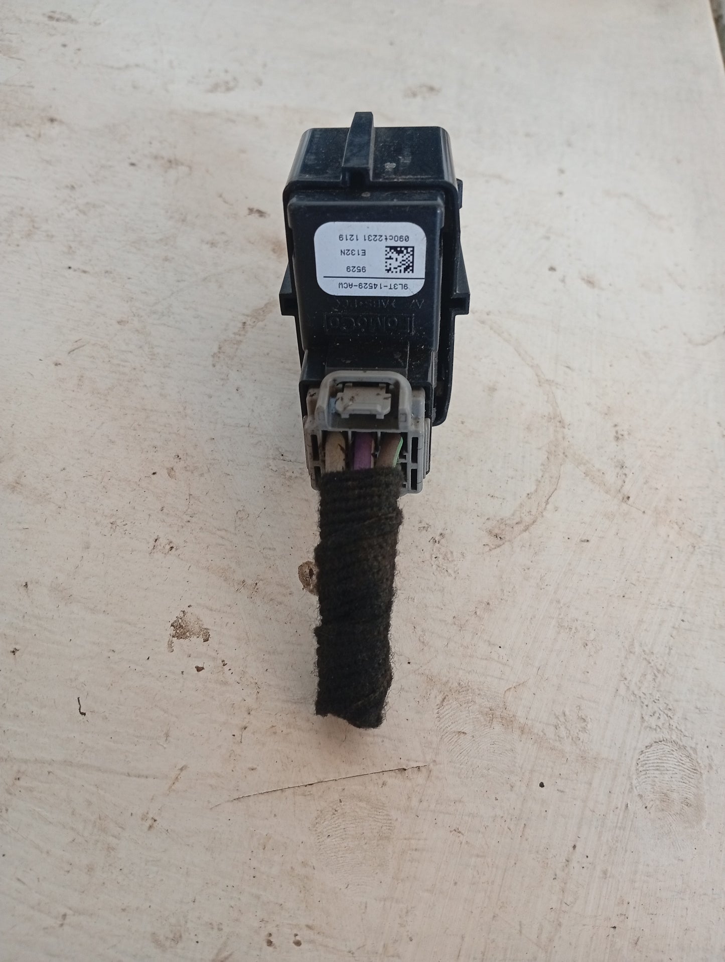 Mando Vidrio Individual Ford F150 2010