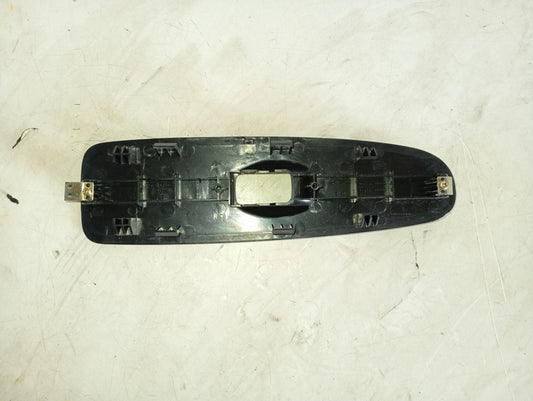 Embellecedor Mando Vidrio Copiloto Hyundai Elantra