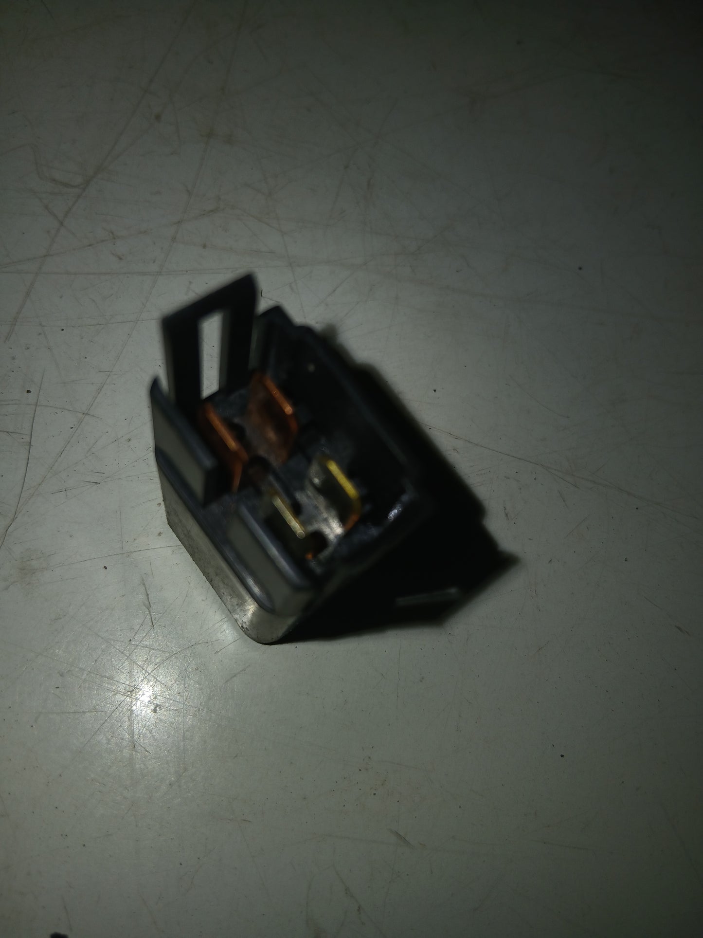 Rele Relay 4 Patas 12v Denso Negro