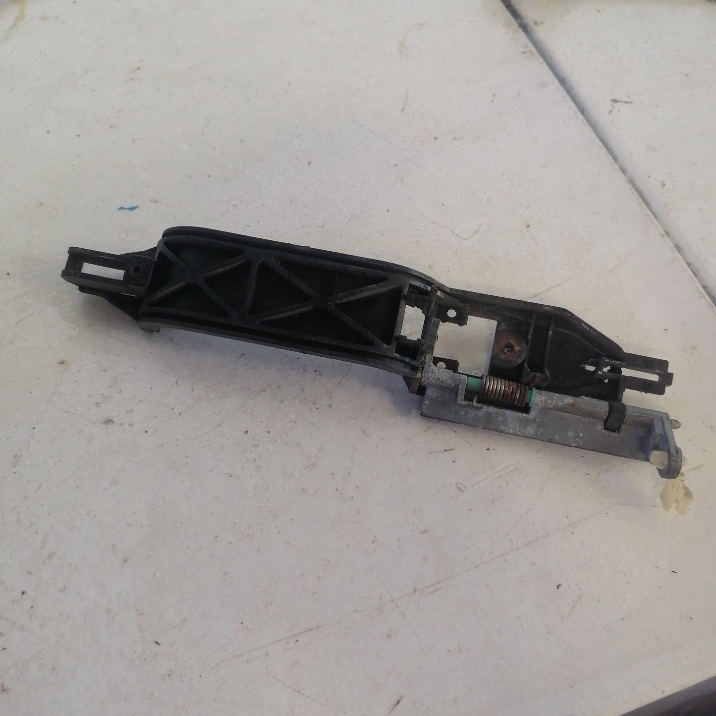 Base Manilla Externa Ford Escape 2004 2007