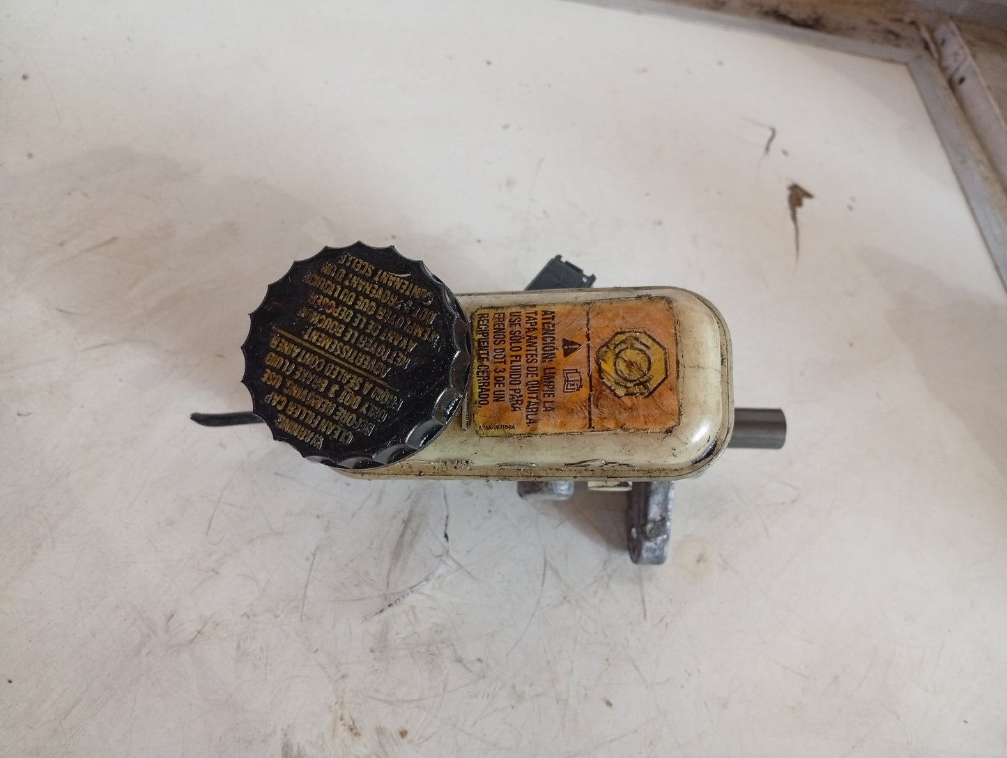 Bomba Freno Ford Escape 2004