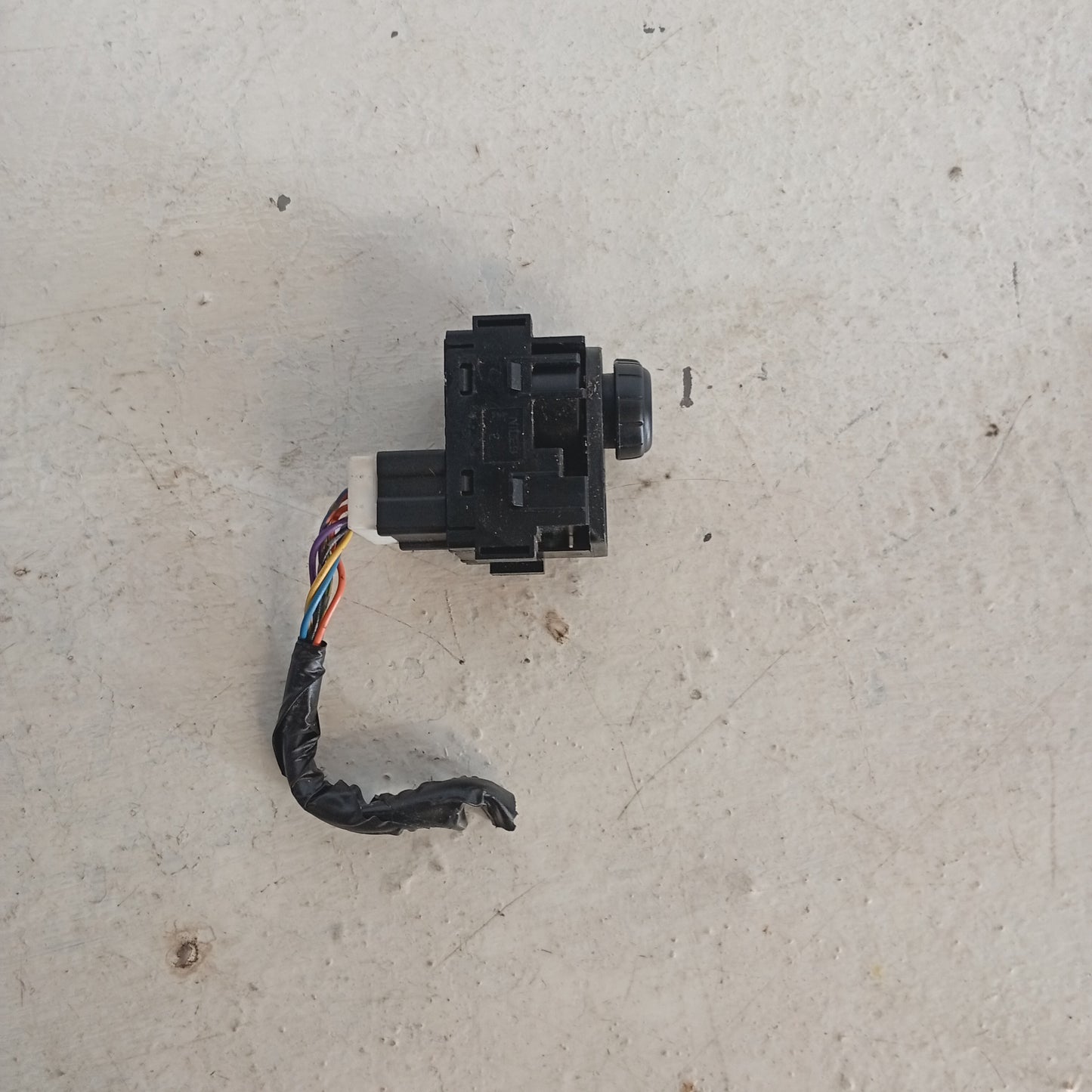 Mando Retrovisor Electrónico Sentra B16