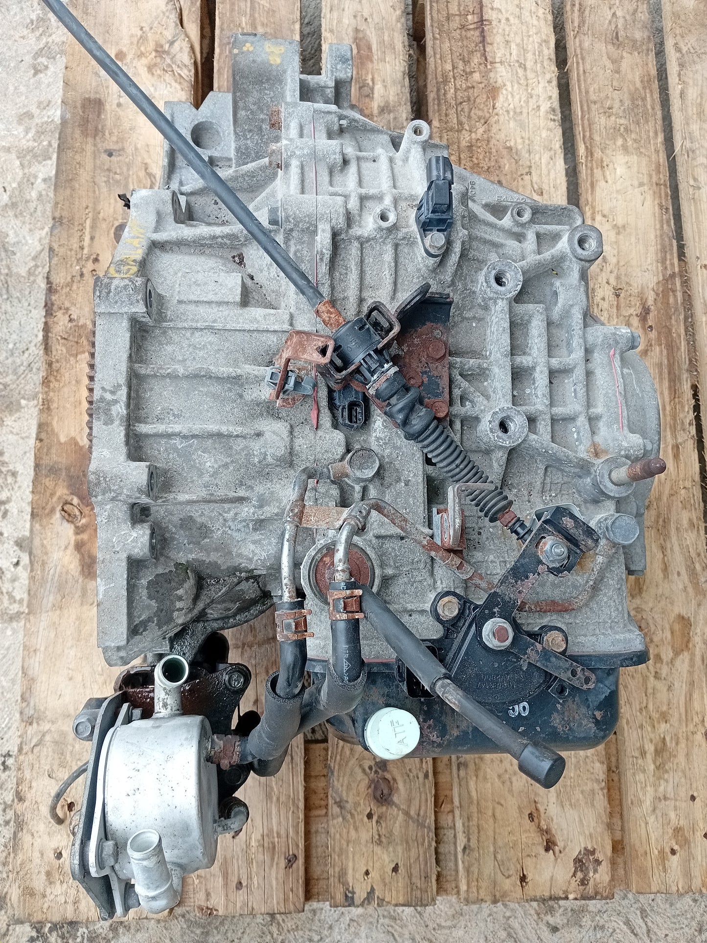 Caja Mitsubishi Galant 2.4L