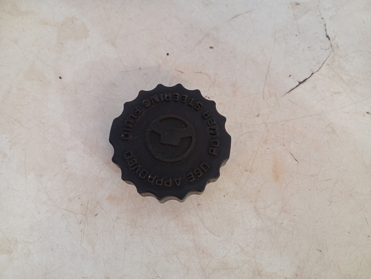 Tapa Envase Deposito Aceite Dodge Caravan 3.3