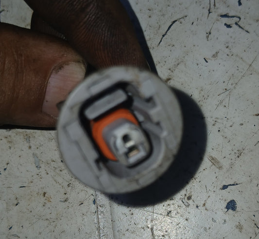 Conector Valvula Presion Aceite Toyota Yaris 2001 2010 Sport R18
