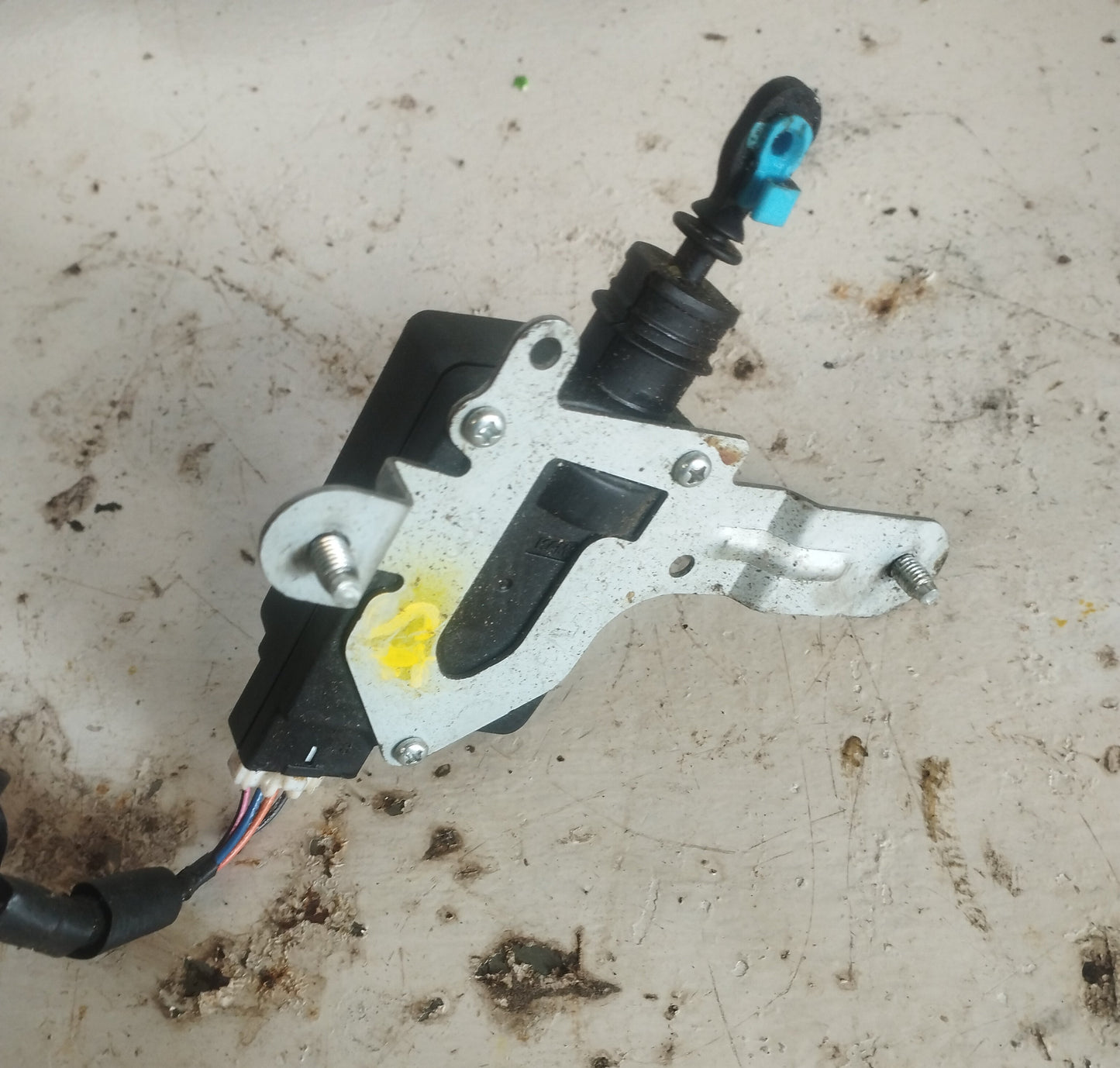 Selenoide Cerradura Maletero Hyundai Santa Fe 2001-2005