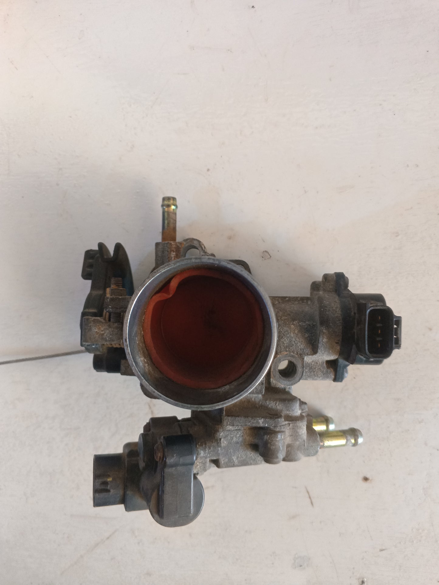 Cuerpo Aceleracion Guaya Toyota Yaris 2001 2005 (Completo)