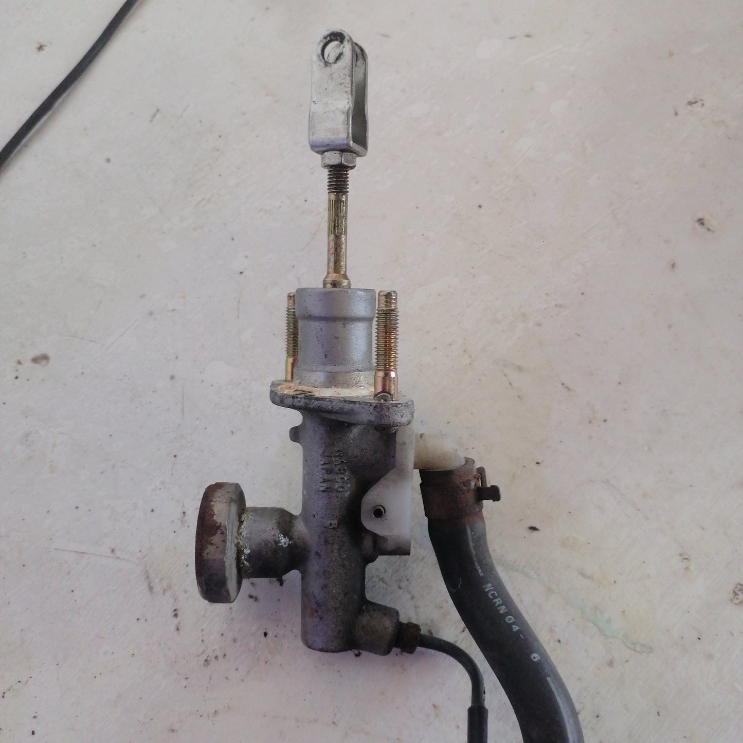 Bombin Croche Nissan Sentra B15