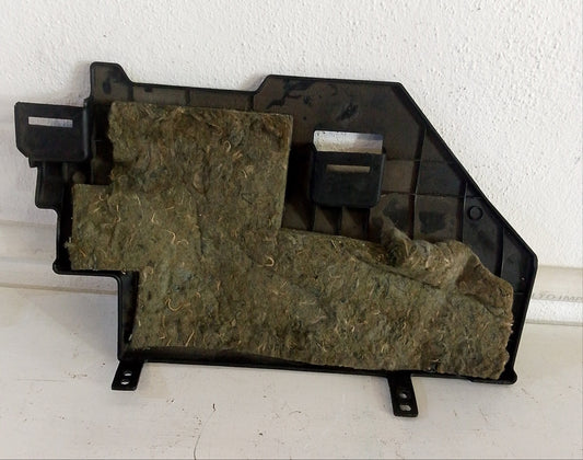 Tapa Guaya Capot Nissan Sentra B15 2001 2007