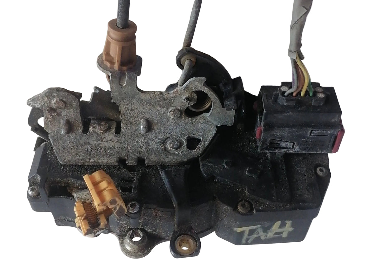 Cerradura Puerta Chevrolet Tahoe 2004 2010