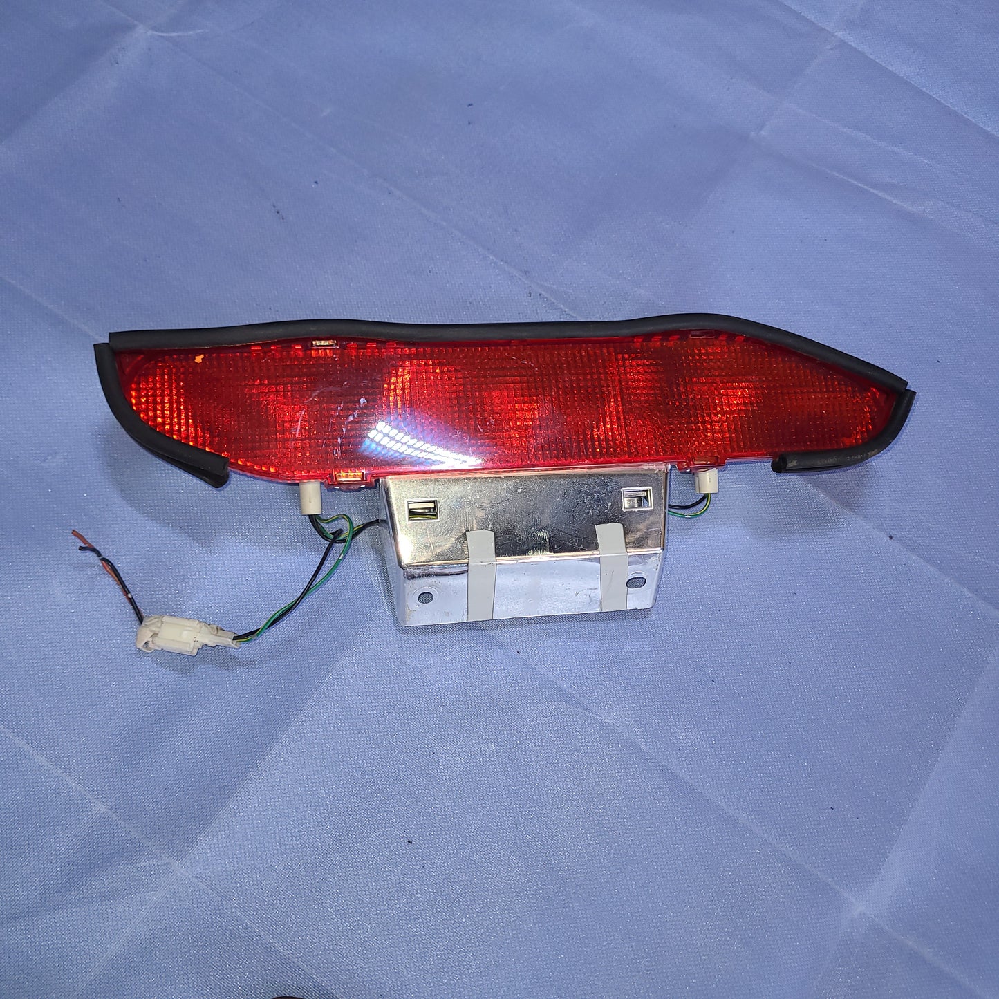 Stop Compuerta Nissan Xterra 2001 2004 Original