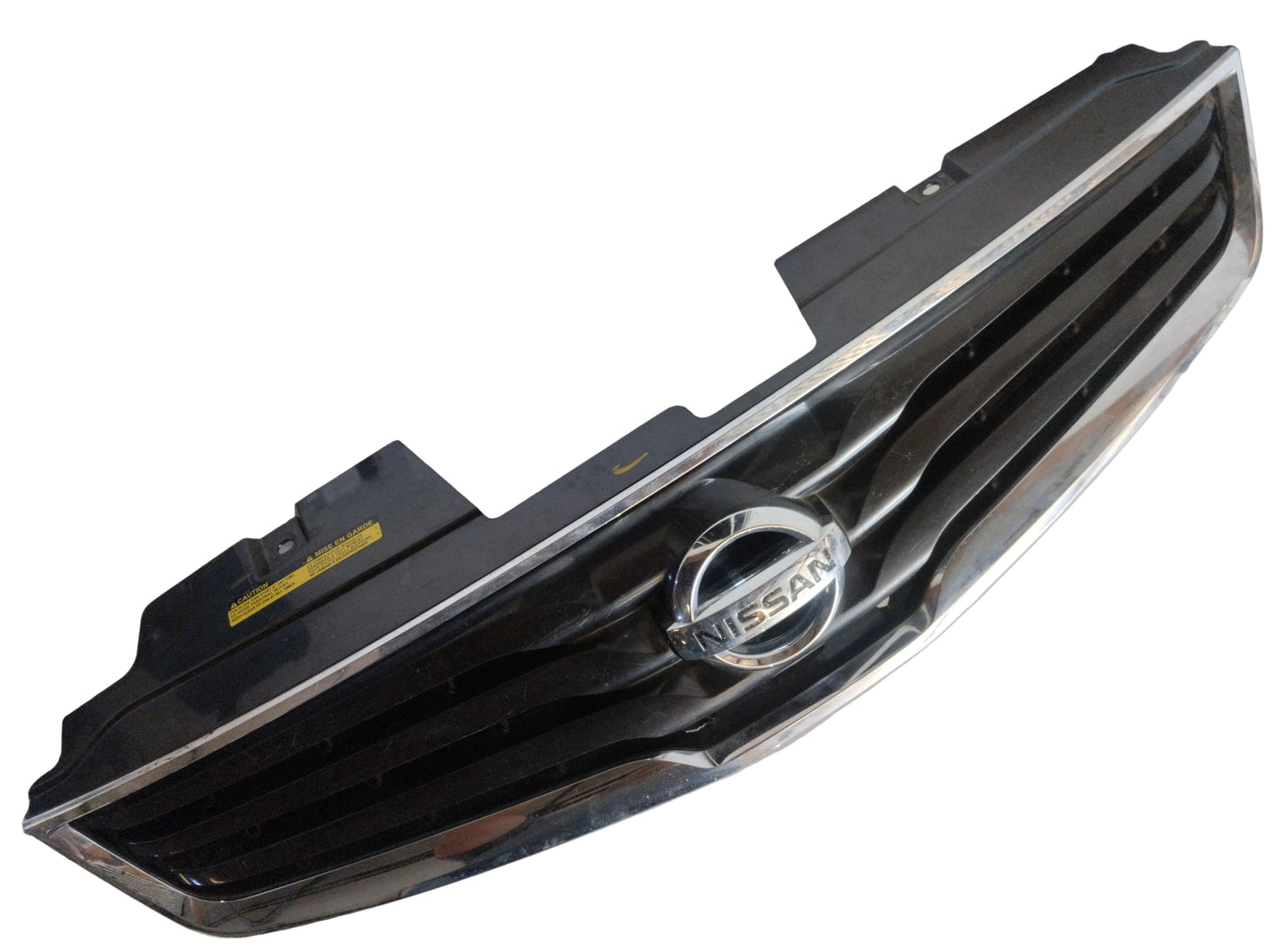 Parrilla Delantera Nissan Sentra B16 2010 Importado