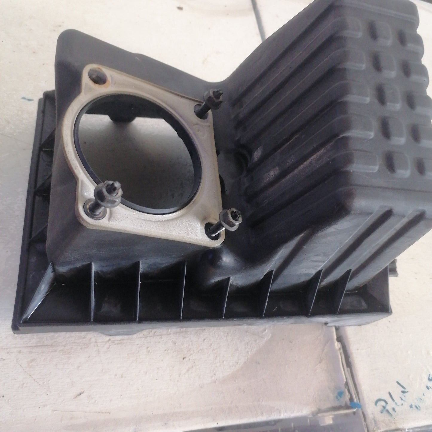 Tapa Filtro Aire Superior Ford Escape 2004 2007