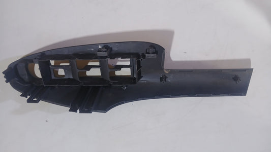 Embellecedor Mando Vidrio Apoyabrazos Hyundai Tucson 2005 2010