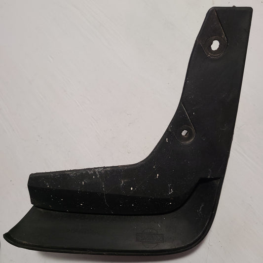 Chapaleta Trasera Nissan Sentra B15 2001 2007