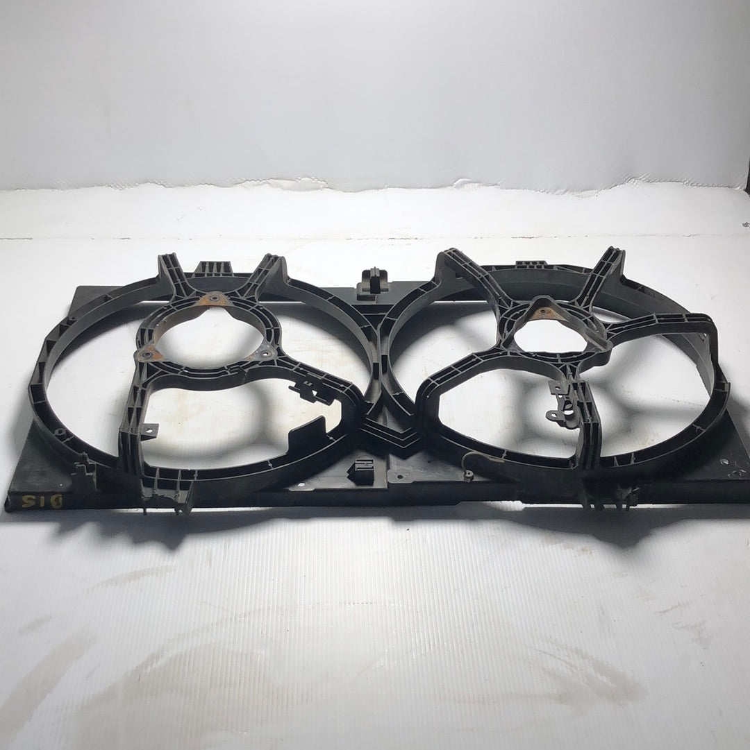 Carcasa Electrovetilador Grande Pequeño Nissan Sentra B15