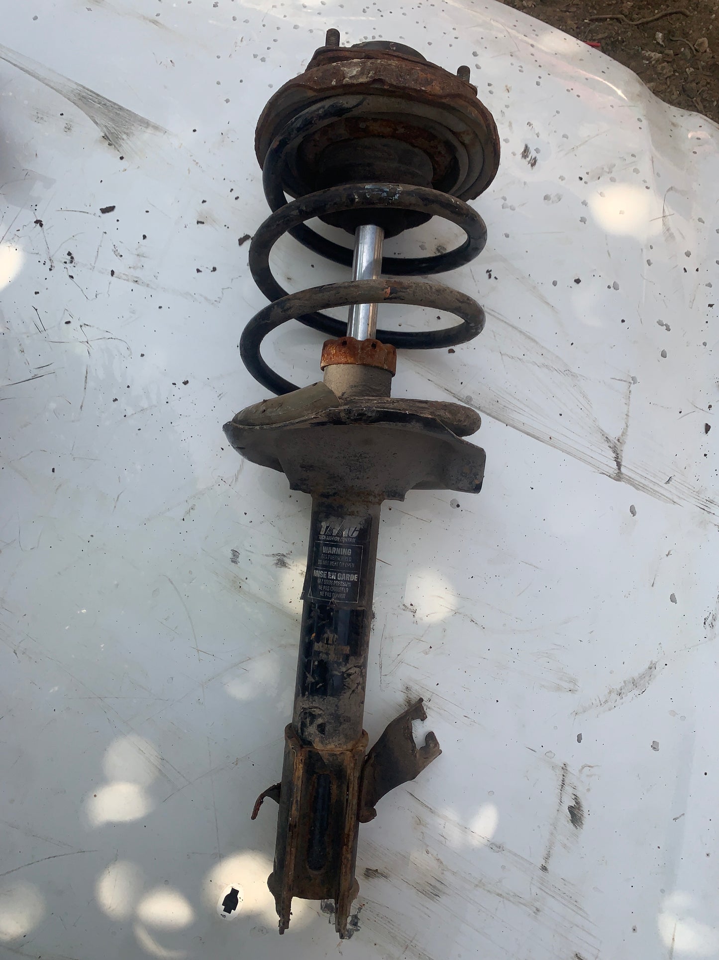 Amortiguador Nissan Xtrail 2000 2007