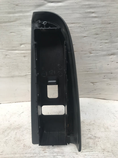 Embellecedor Mando Vidrio Chevrolet Silverado 2003 2006