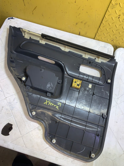 Tapa Puerta Nissan Xterra 2001 2004