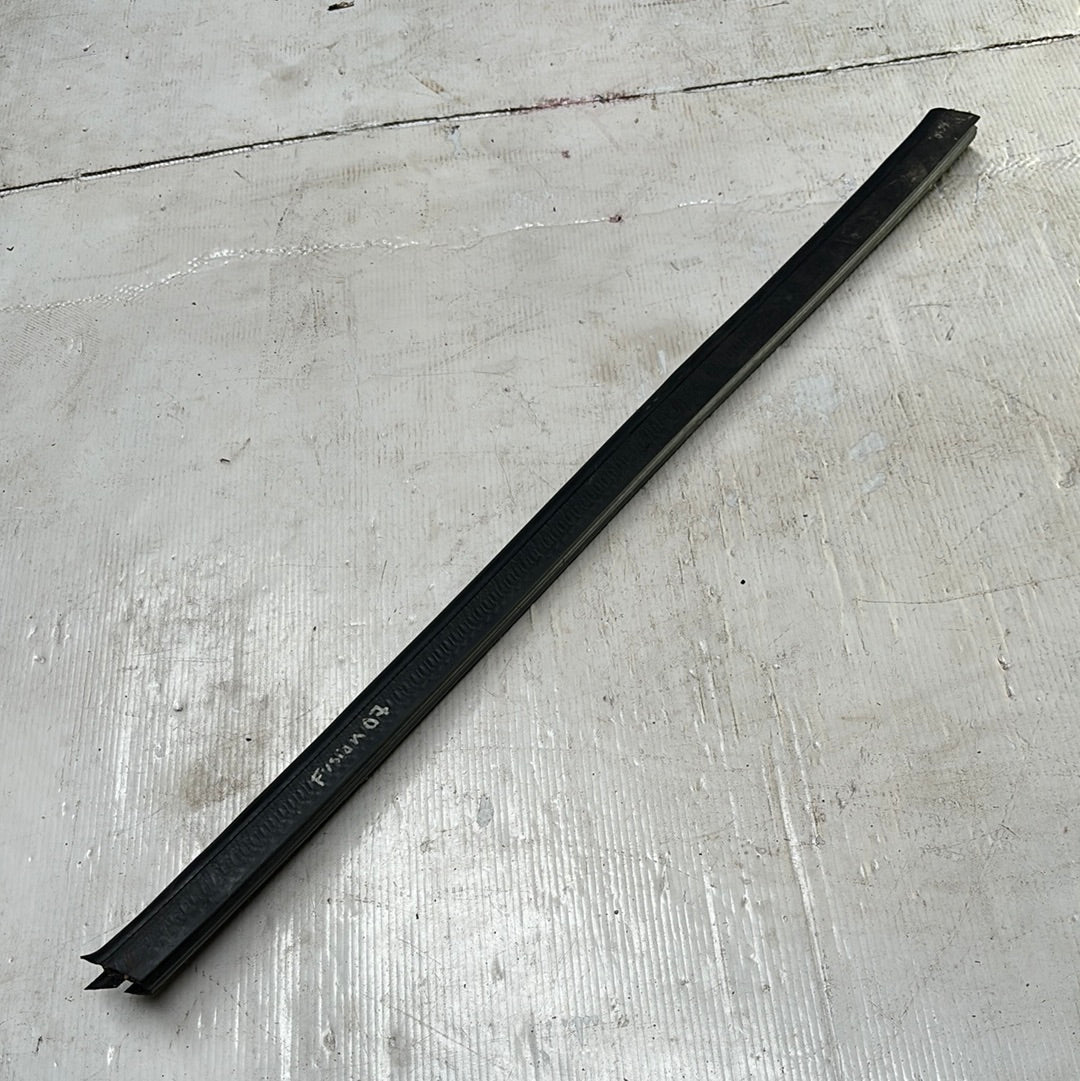 Cepillo Lamevidrio Interno Ford Fusion