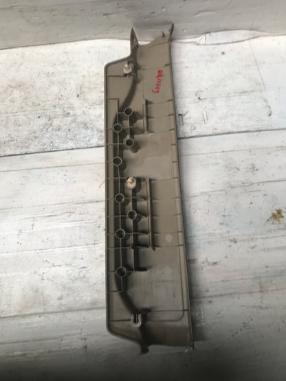 Tapa Pisa Pie Delantera Honda Odyssey 2005