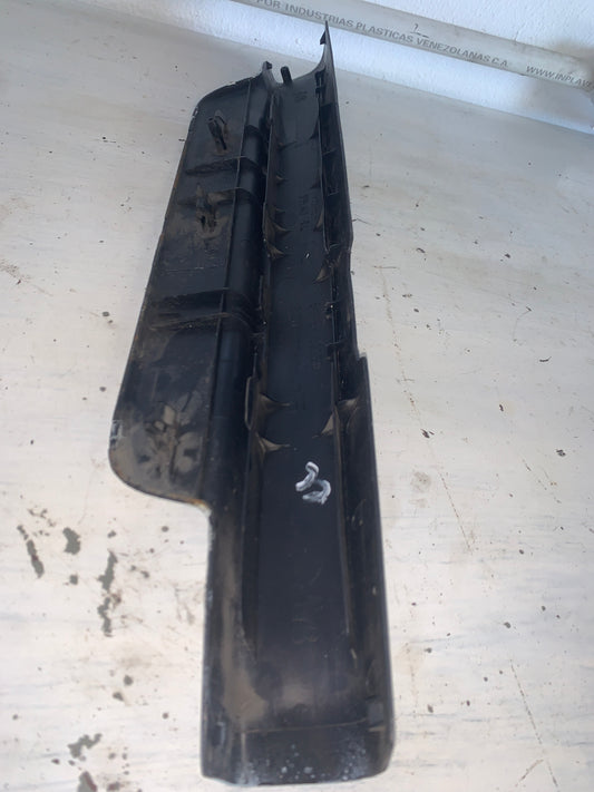 Pisa Alfombra Delantera Toyota Yaris 2000 2005