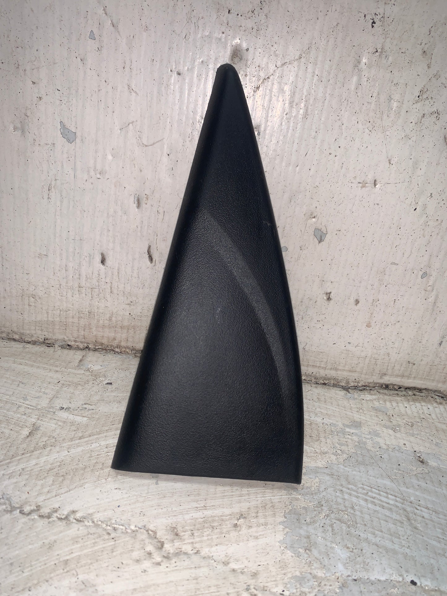 Tapa Triangulo Interna Ford Focus