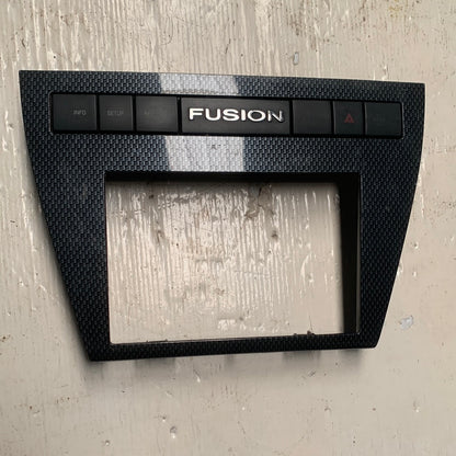 Marco Frontal Radio Ford Fusion 2007 2009