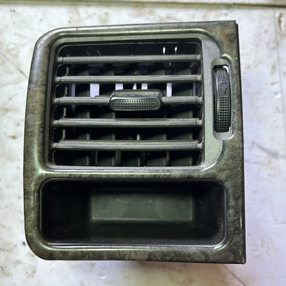 Rejilla Aire Co-Piloto Hyundai Elantra 2000 2006