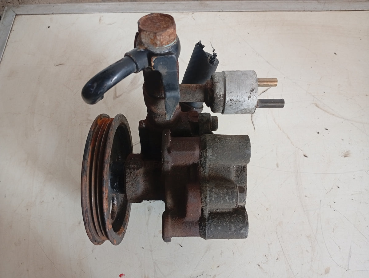 Bomba Direccion Toyota Camry 2.2 1992 1996