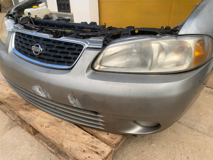 Clip Nissan Sentra B15 2001 2004