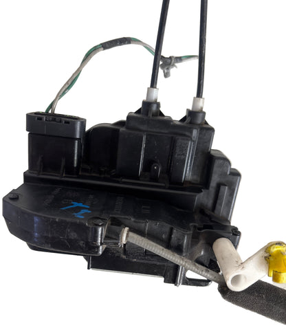 Cerradura De Puerta Nissan Tiida 2007 2012