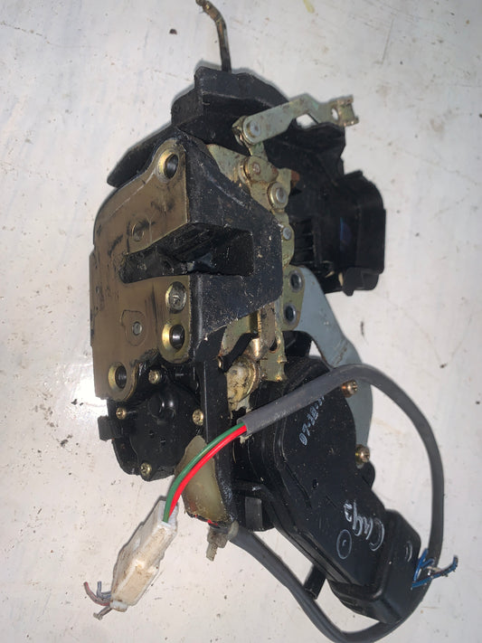 Cerradura Puerta Toyota Camry 1997 2002
