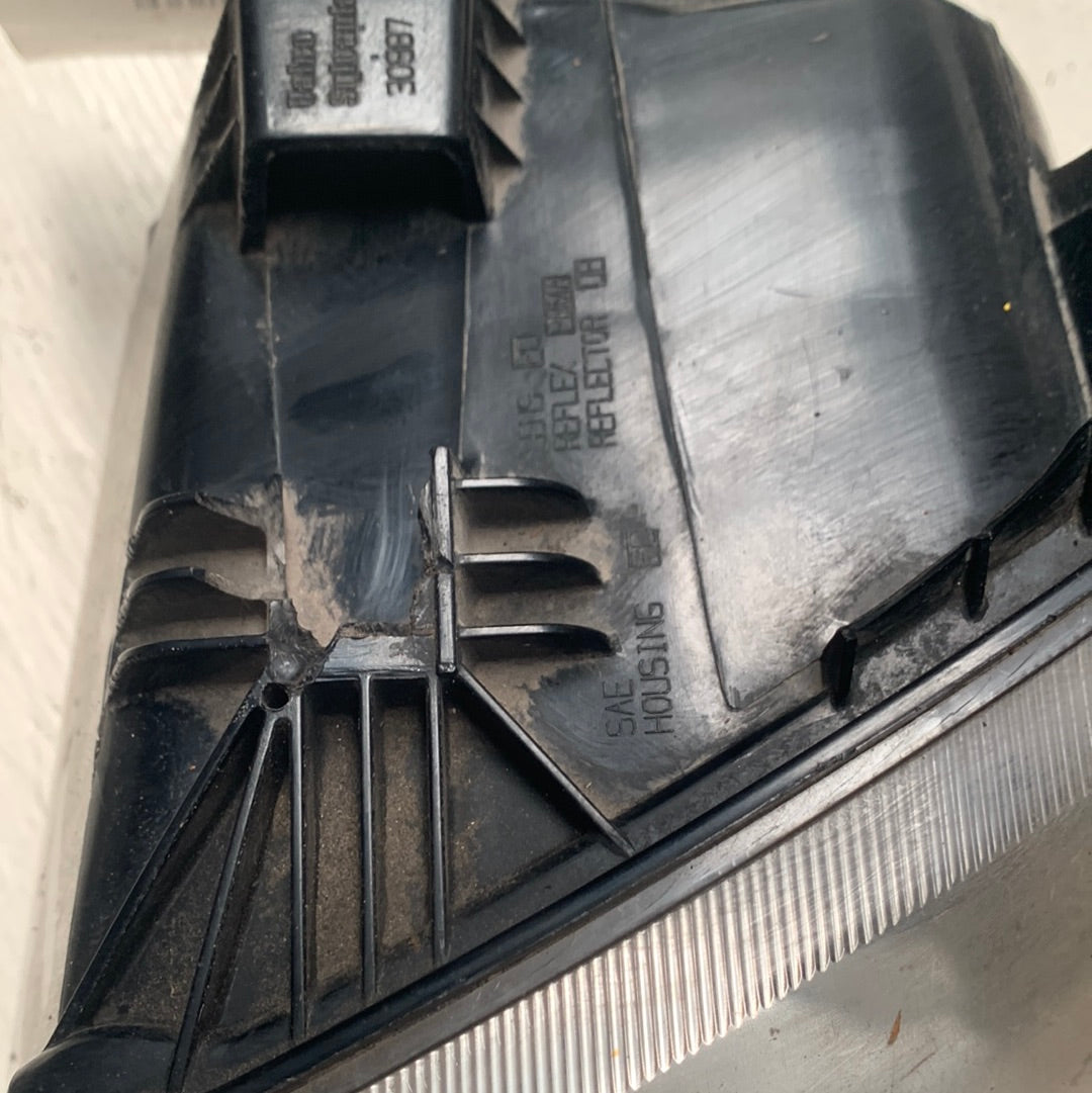 Faro Delantero Dodge Caravan 2001 2007