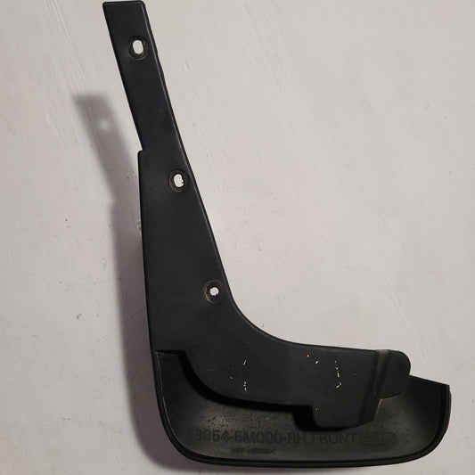 Chapaleta Delantera Nissan B15