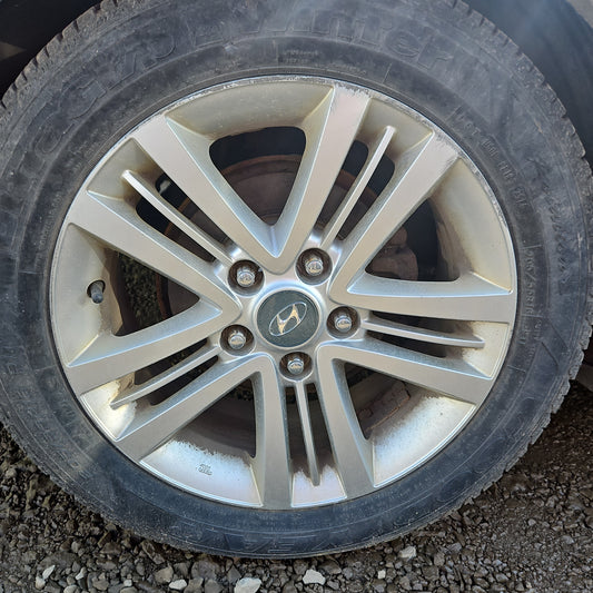 Rin Decorativo Hyundai 16"