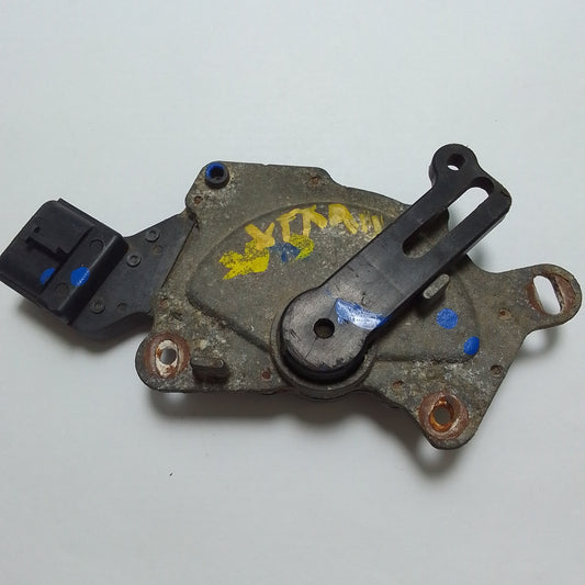 Pare Neutro Nissan Xtrail 2.5