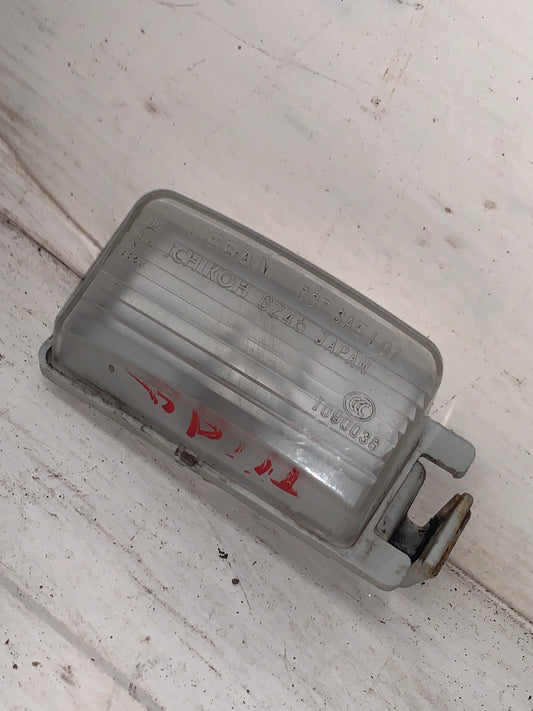 Luz Placa Trasera Nissan Tiida 2007 2010