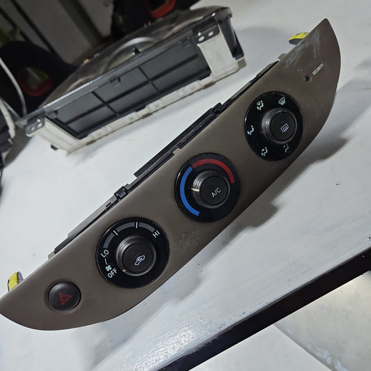 Mando Acondicionado Toyota Camry 2002 2006 Importado