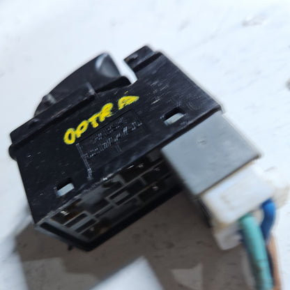 Mando Eleva Vidrio Chevrolet Optra Individual