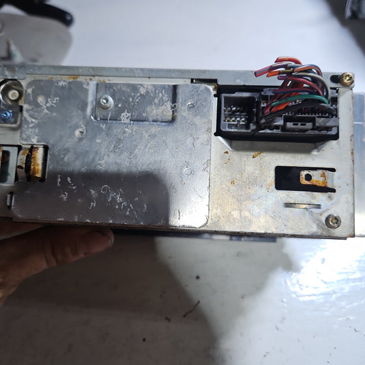 Radio Reproductor Dodge Neon 2002 2006 Original