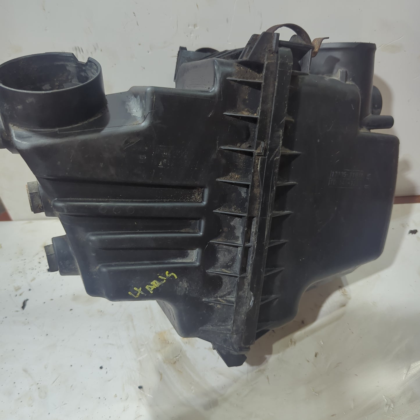 Caja Carcasa Filtro Purificación Aire Yaris 2000 2005