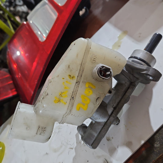 Bomba De Freno Toyota Yaris 2006 2009 Sport Belta